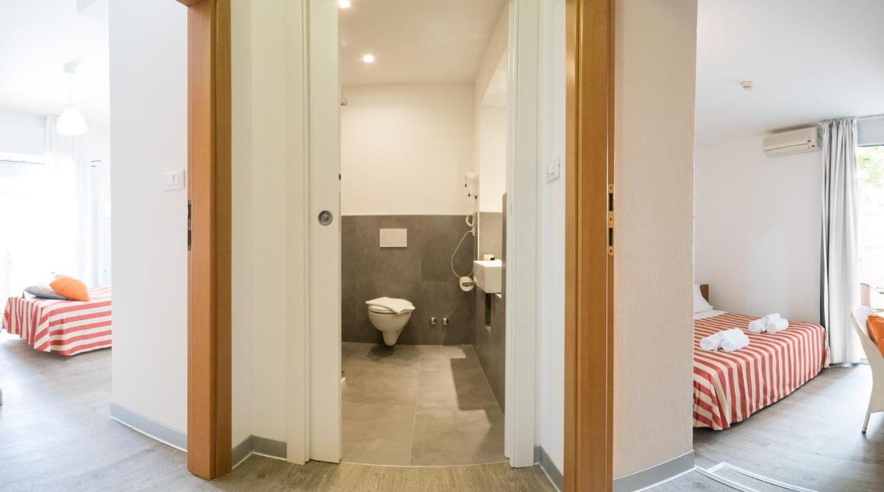 Hotel Aurora 3*
